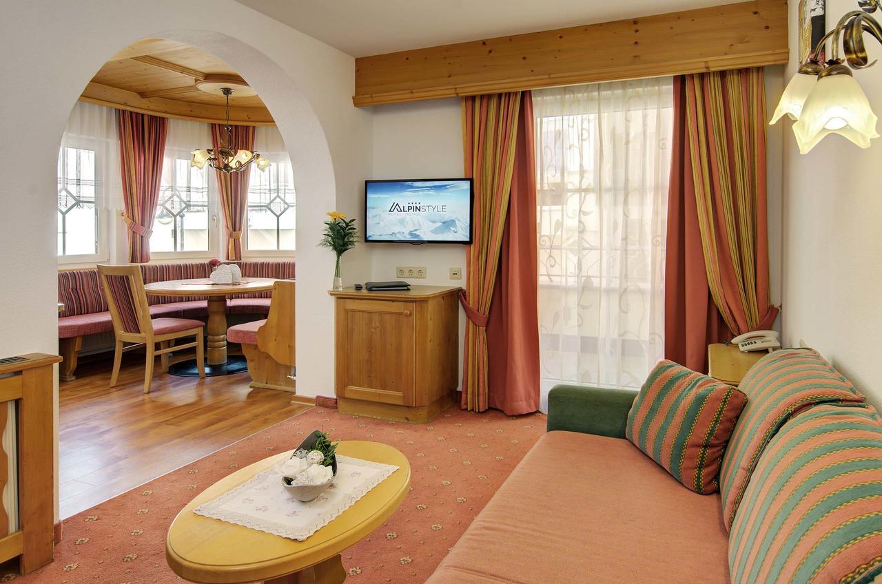 Alpinstyle Hotel Ischgl Esterno foto