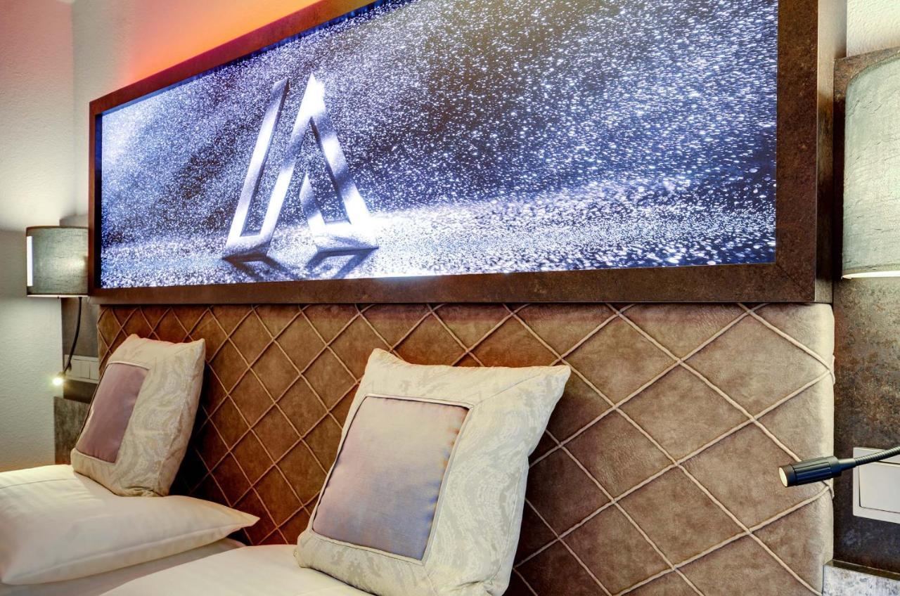 Alpinstyle Hotel Ischgl Esterno foto